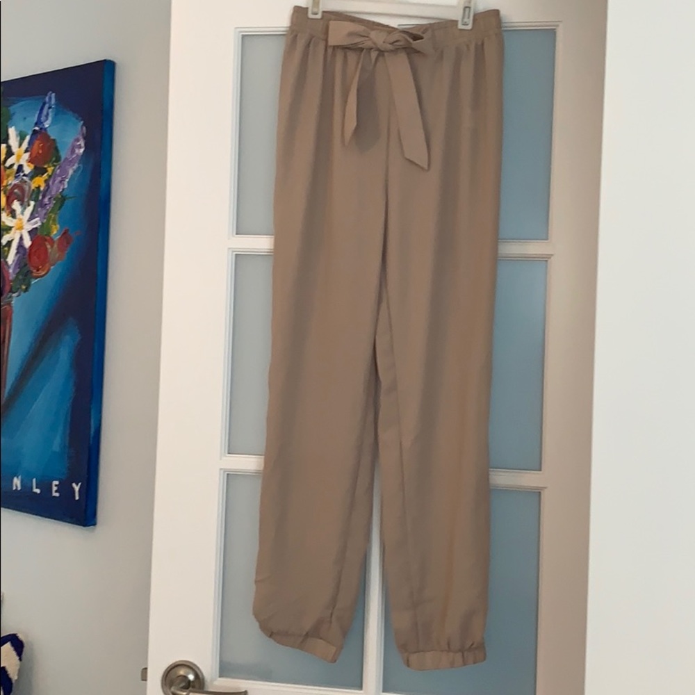 Love tree tan crepe joggers